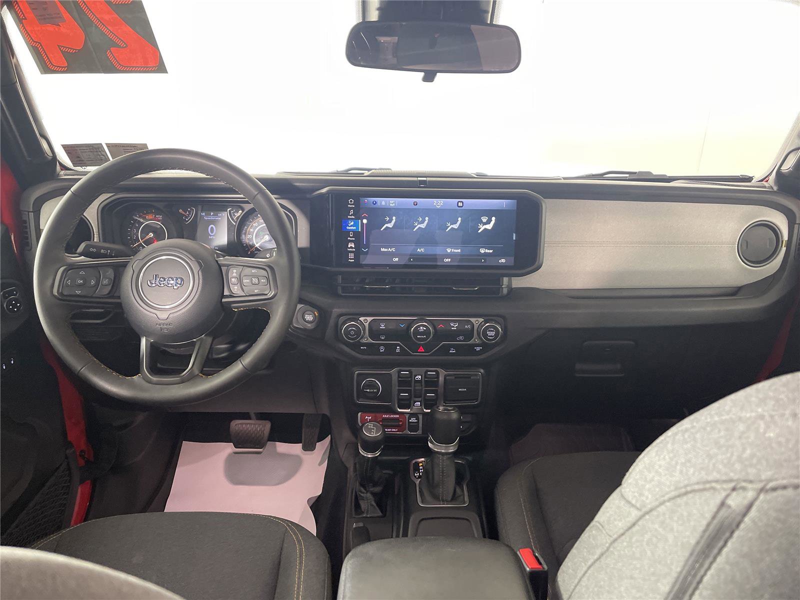 Used 2024 Jeep Wrangler Willys image 13