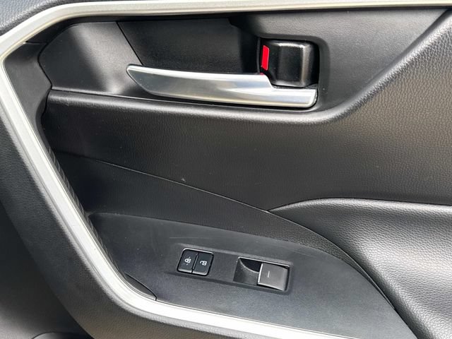 Used 2023 Toyota RAV4 XLE FWD image 18