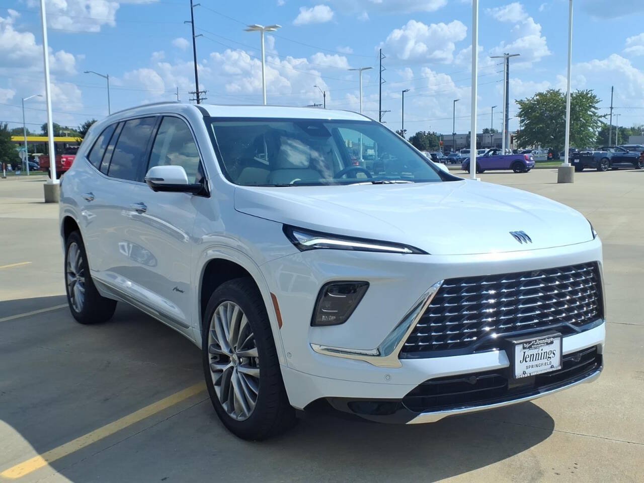 Used 2026 Buick Enclave Avenir w/ Super Cruise Package AWD/4WD image 8