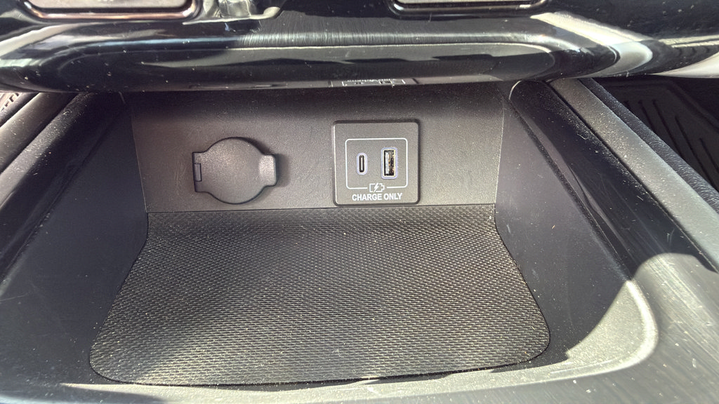 Used 2019 Nissan Pathfinder S AWD/4WD image 29