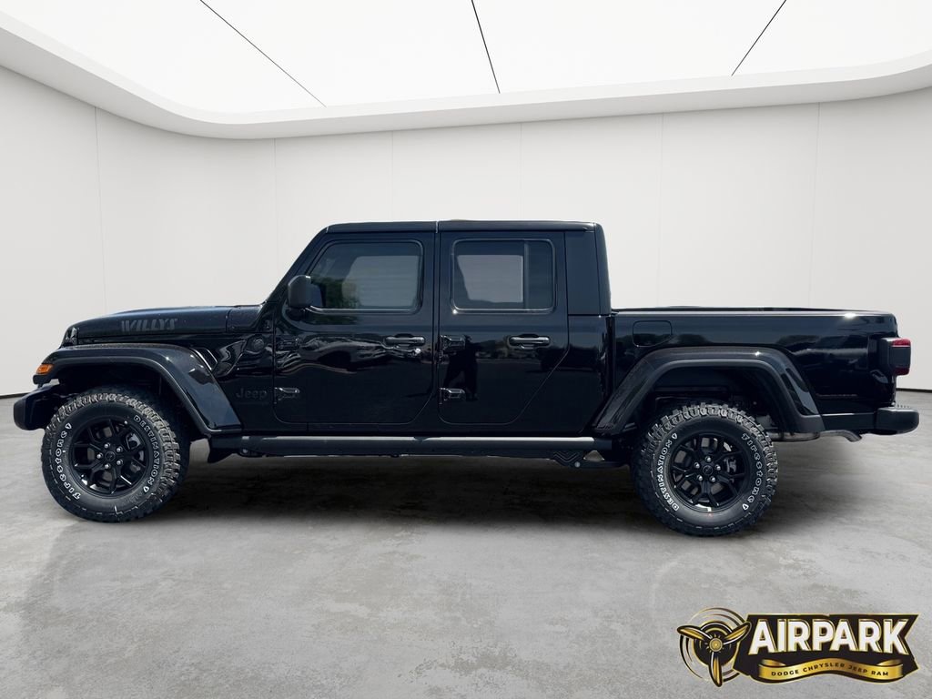 New 2025 Jeep Gladiator Sport AWD/4WD image 7