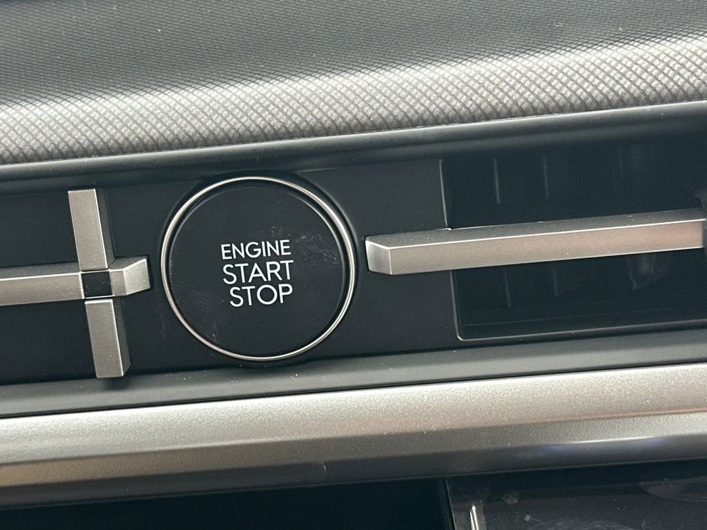 New 2026 Hyundai Santa Fe SE image 30