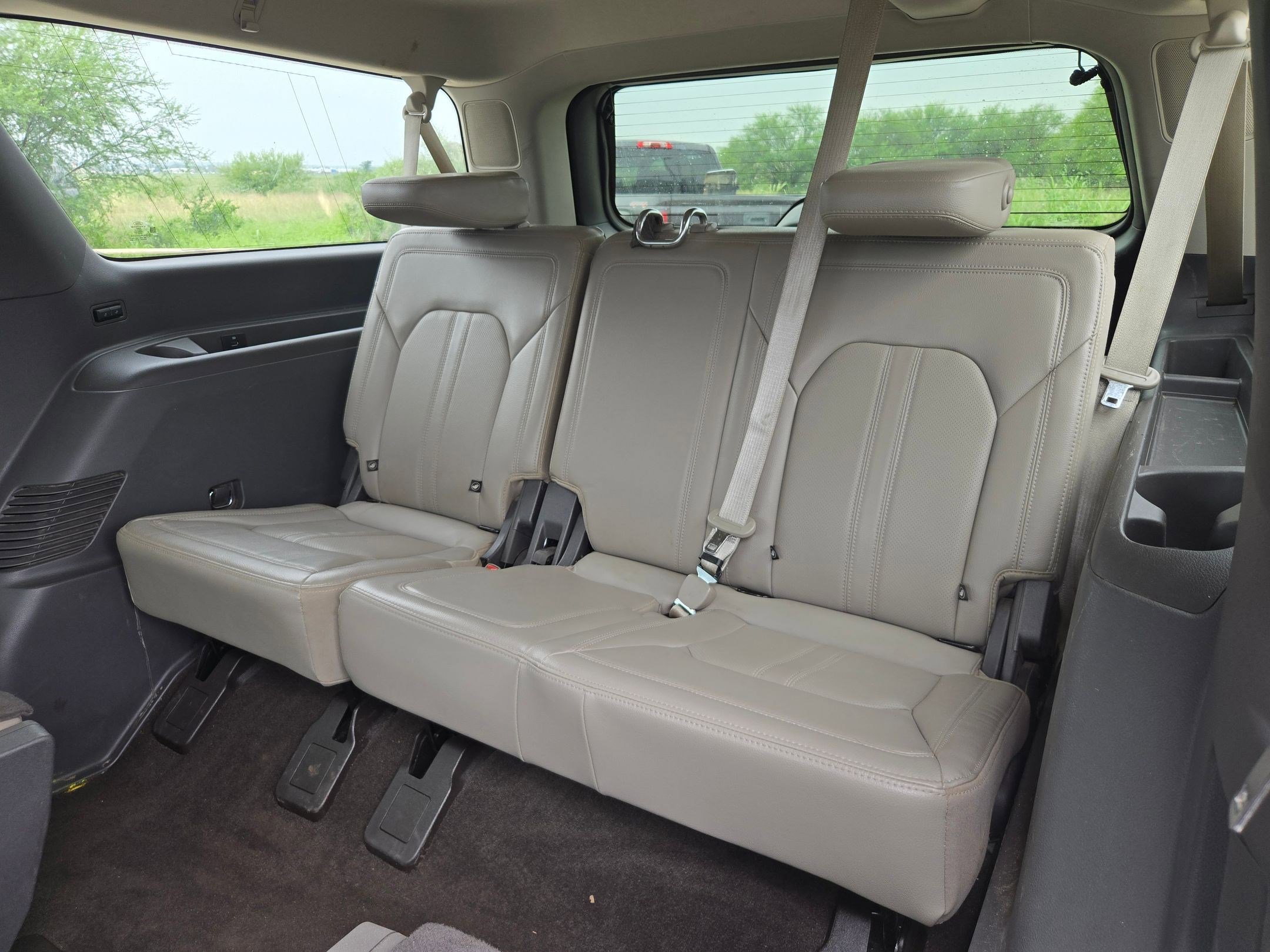 Used 2021 Ford Expedition Max Limited RWD image 13