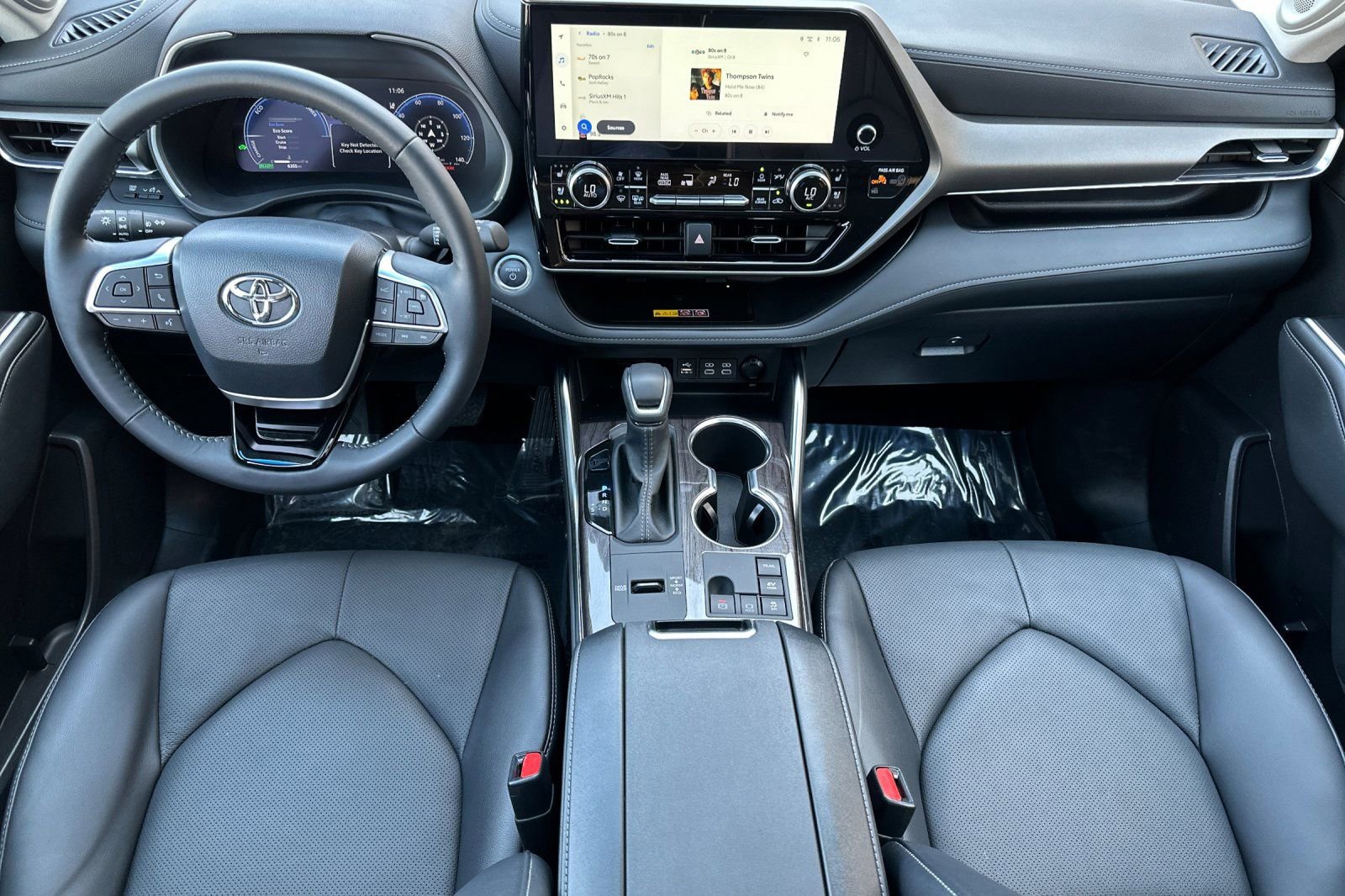 Used 2026 Toyota Highlander Limited image 15