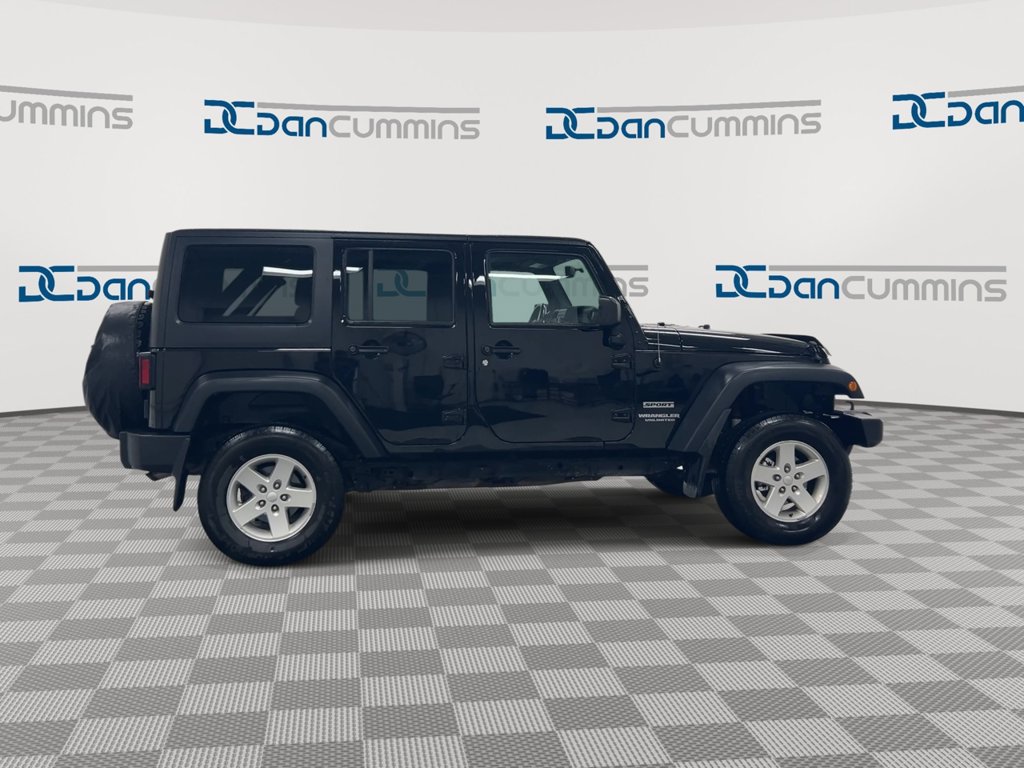 Used 2017 Jeep Wrangler Unlimited Sport w/ Quick Order Package 23S AWD/4WD image 9