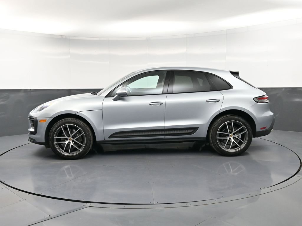 Certified 2023 Porsche Macan Turbo AWD/4WD image 2