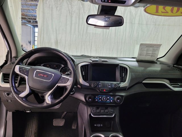 Used 2021 GMC Terrain SLT image 4