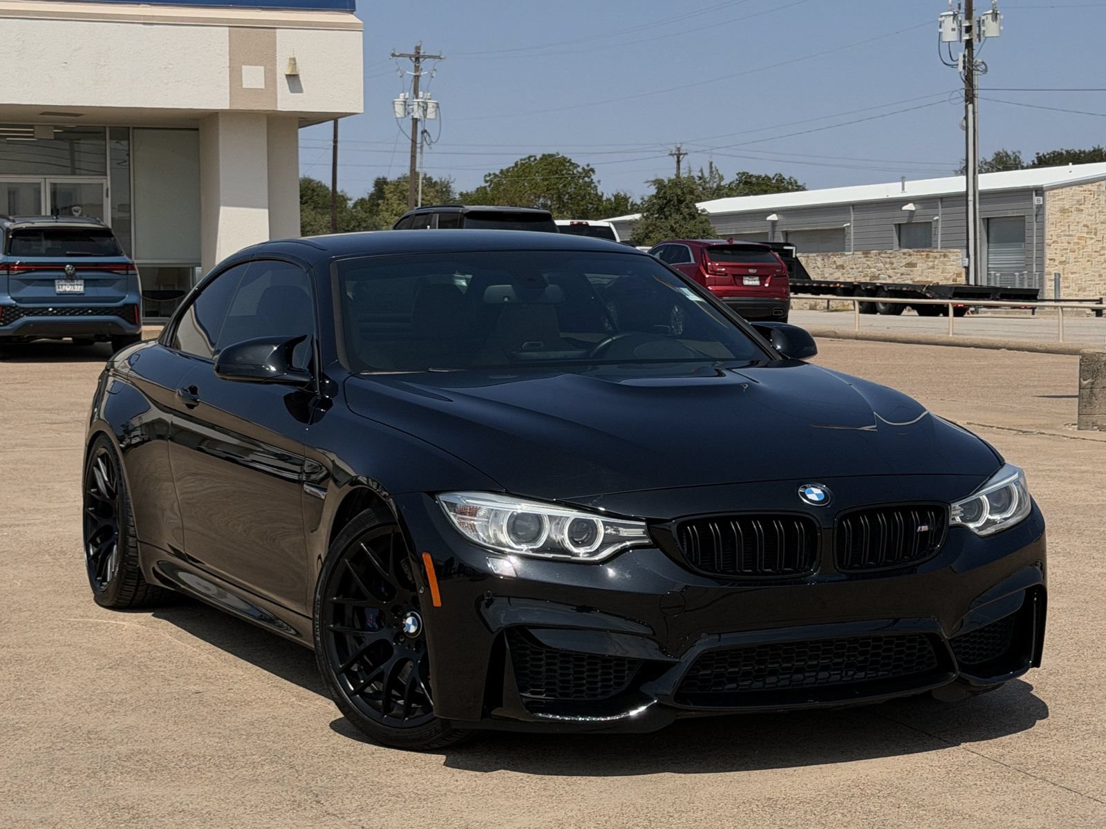 Used 2015 BMW M4 Convertible RWD image 2