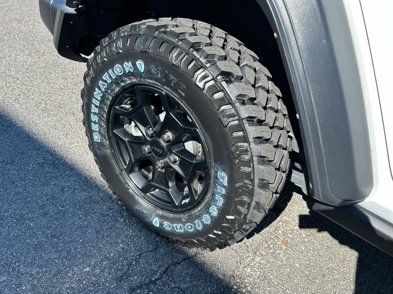 Used 2023 Jeep Wrangler Unlimited w/ Cold Weather Group image 13