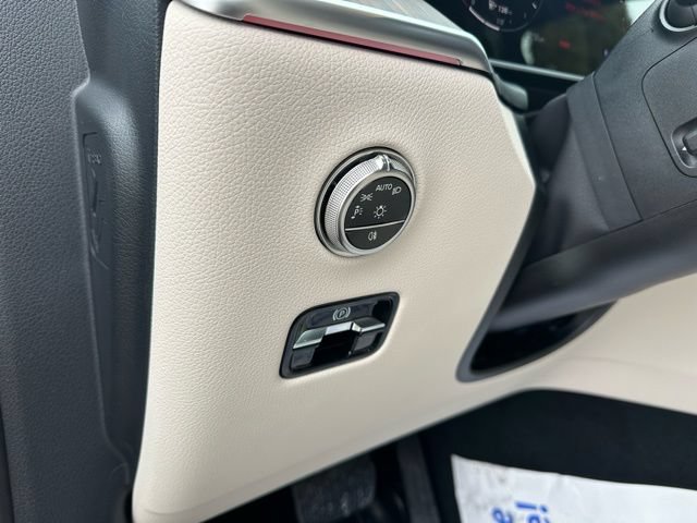 New 2026 Mercedes-Benz GLC 300 4MATIC image 14
