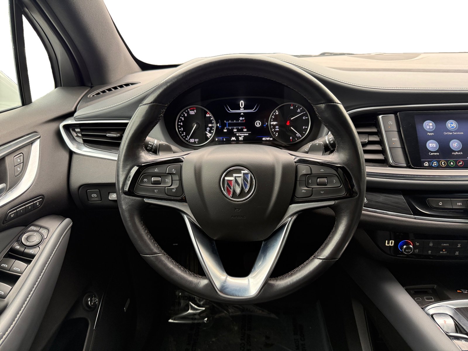 Used 2024 Buick Enclave Premium image 12