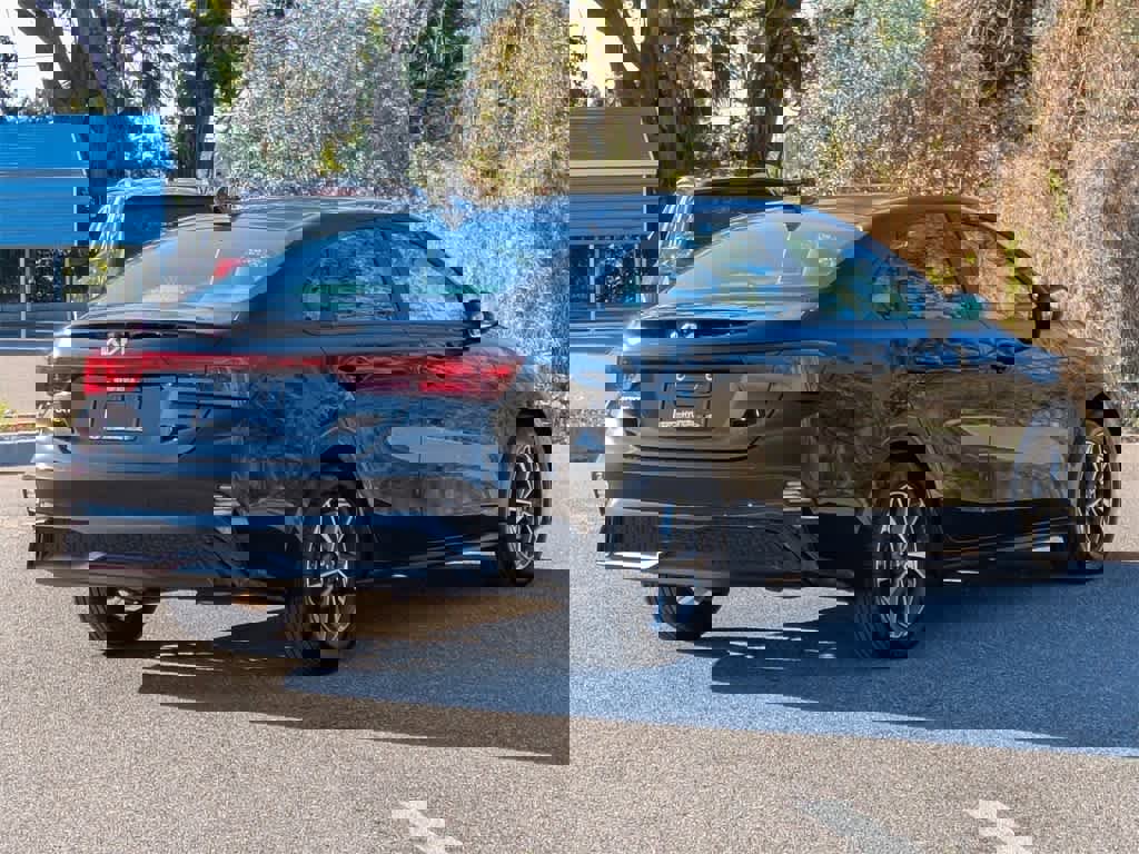 Used 2024 Kia Forte LXS image 5