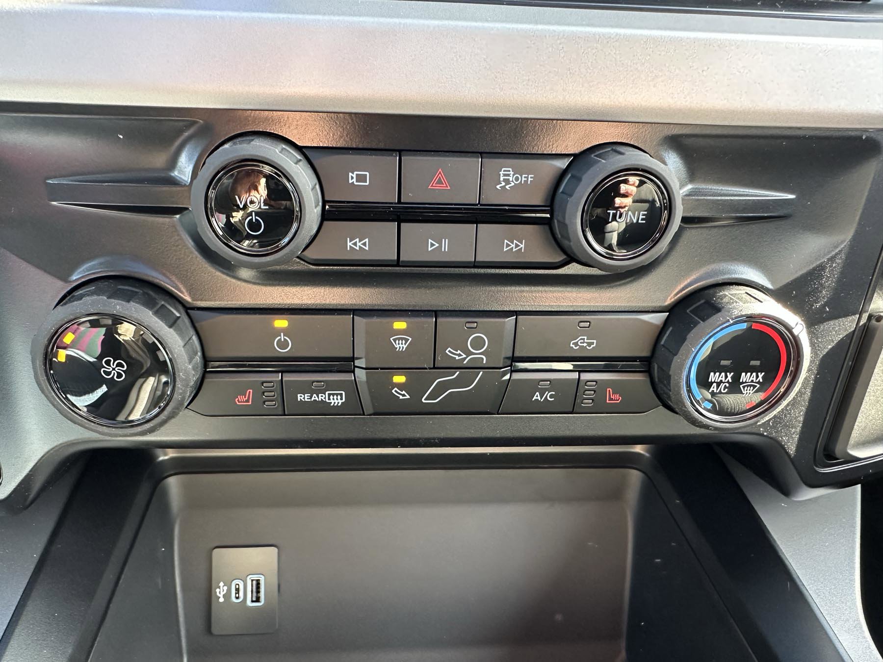 New 2026 Ford F350 XLT w/ XLT Premium Package image 26