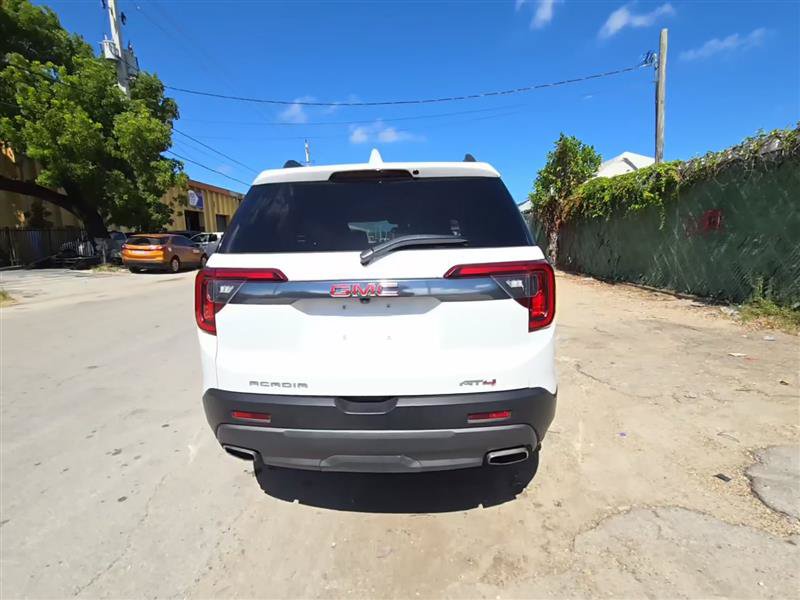 Used 2023 GMC Acadia AT4 w/ Trailering Package AWD/4WD image 5