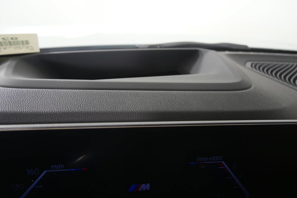 Used 2026 BMW 330i Sedan w/ M Sport Package RWD image 19