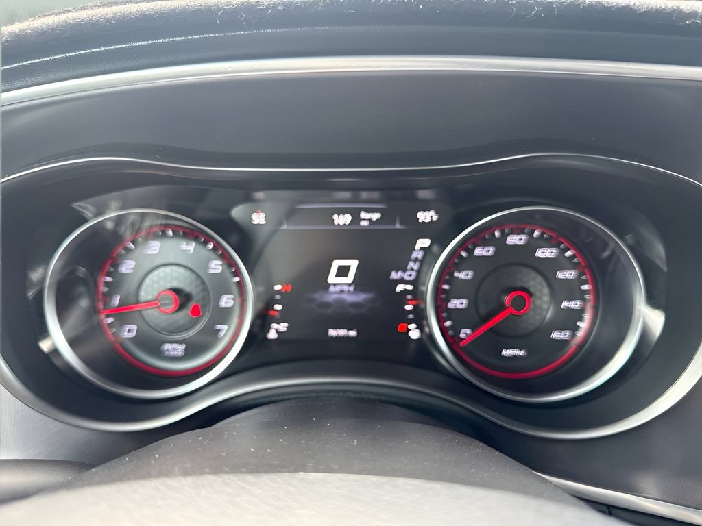 Used 2019 Dodge Charger R/T w/ Plus Group RWD image 16