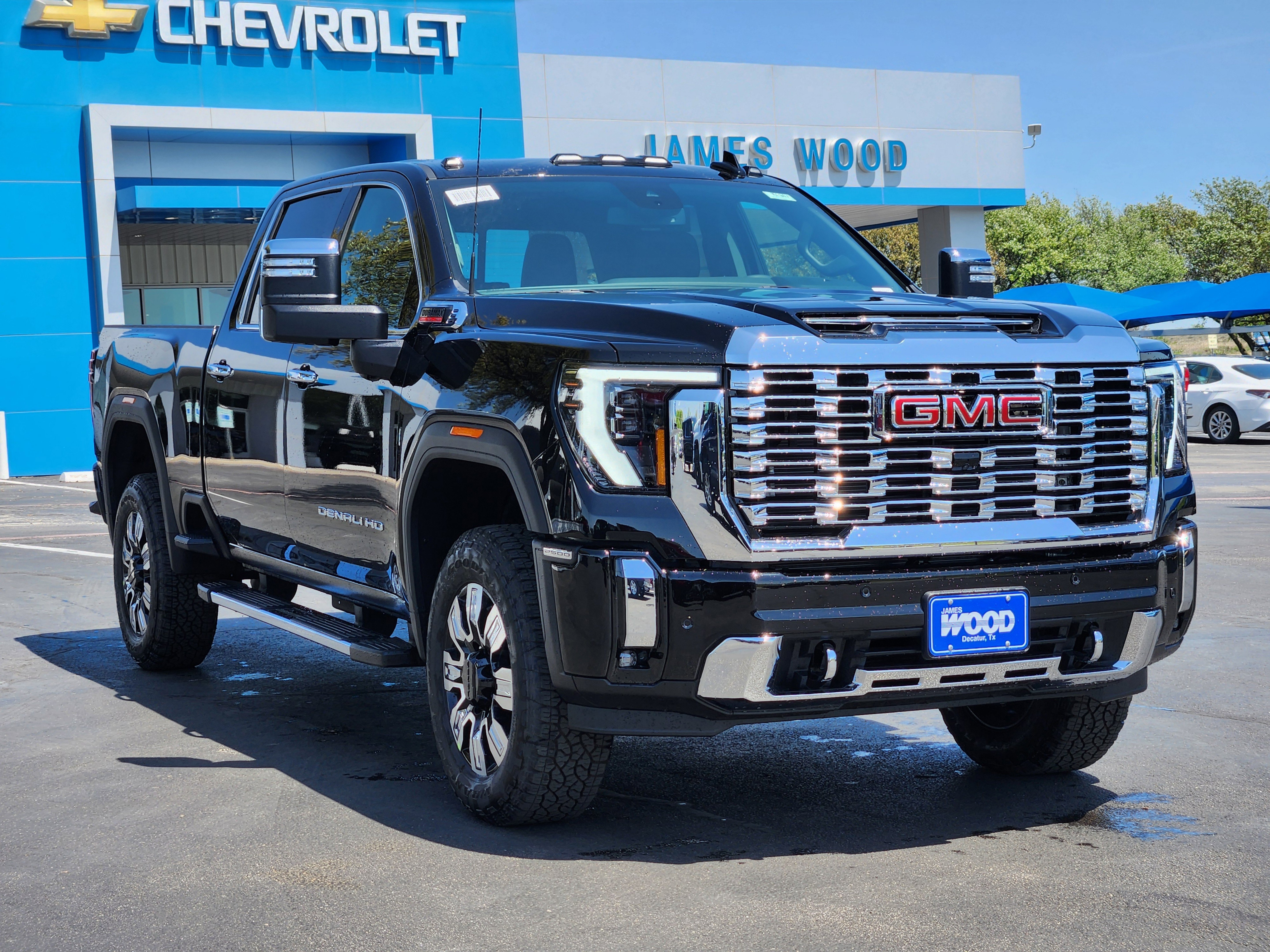 New 2025 GMC Sierra 2500 Denali video 2