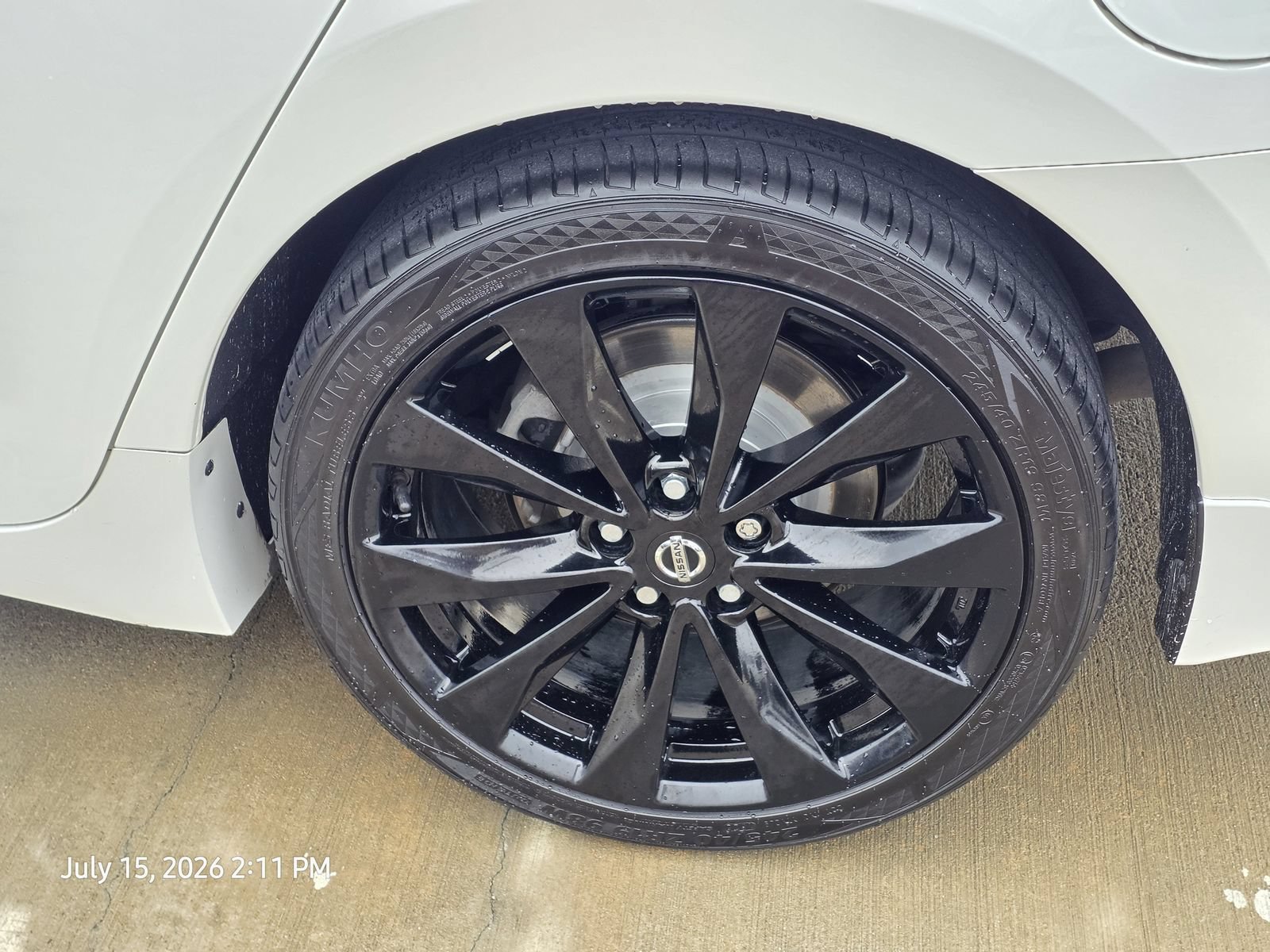 Used 2017 Nissan Maxima SR FWD image 12