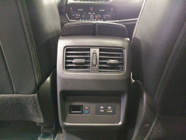 Certified 2023 Nissan Rogue SL w/ SL Premium Package image 32