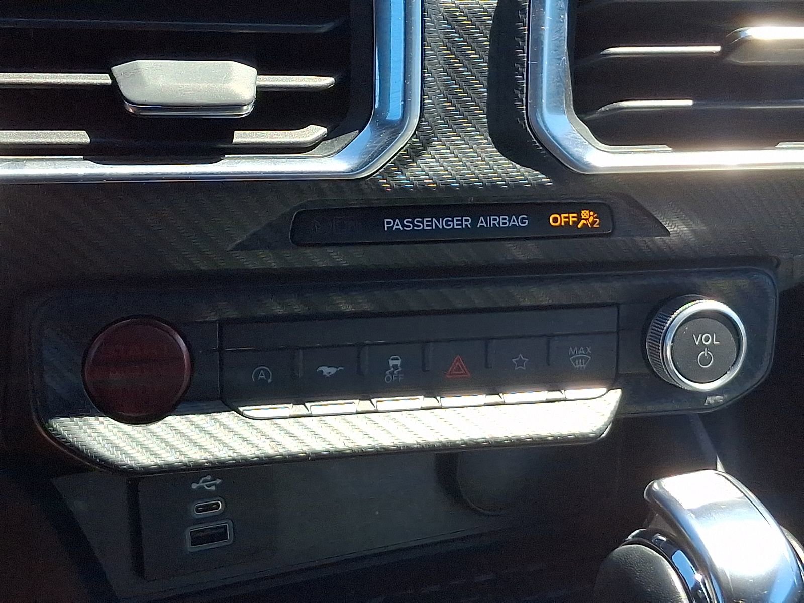 Used 2024 Ford Mustang Premium RWD image 18