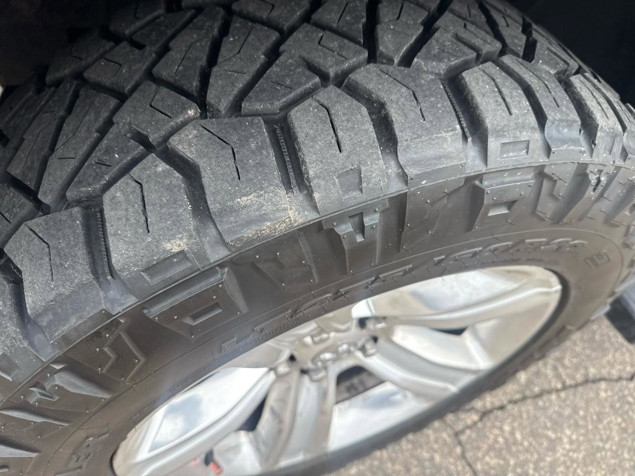 Used 2014 RAM 1500 Sport w/ Remote Start & Security Group AWD/4WD image 9