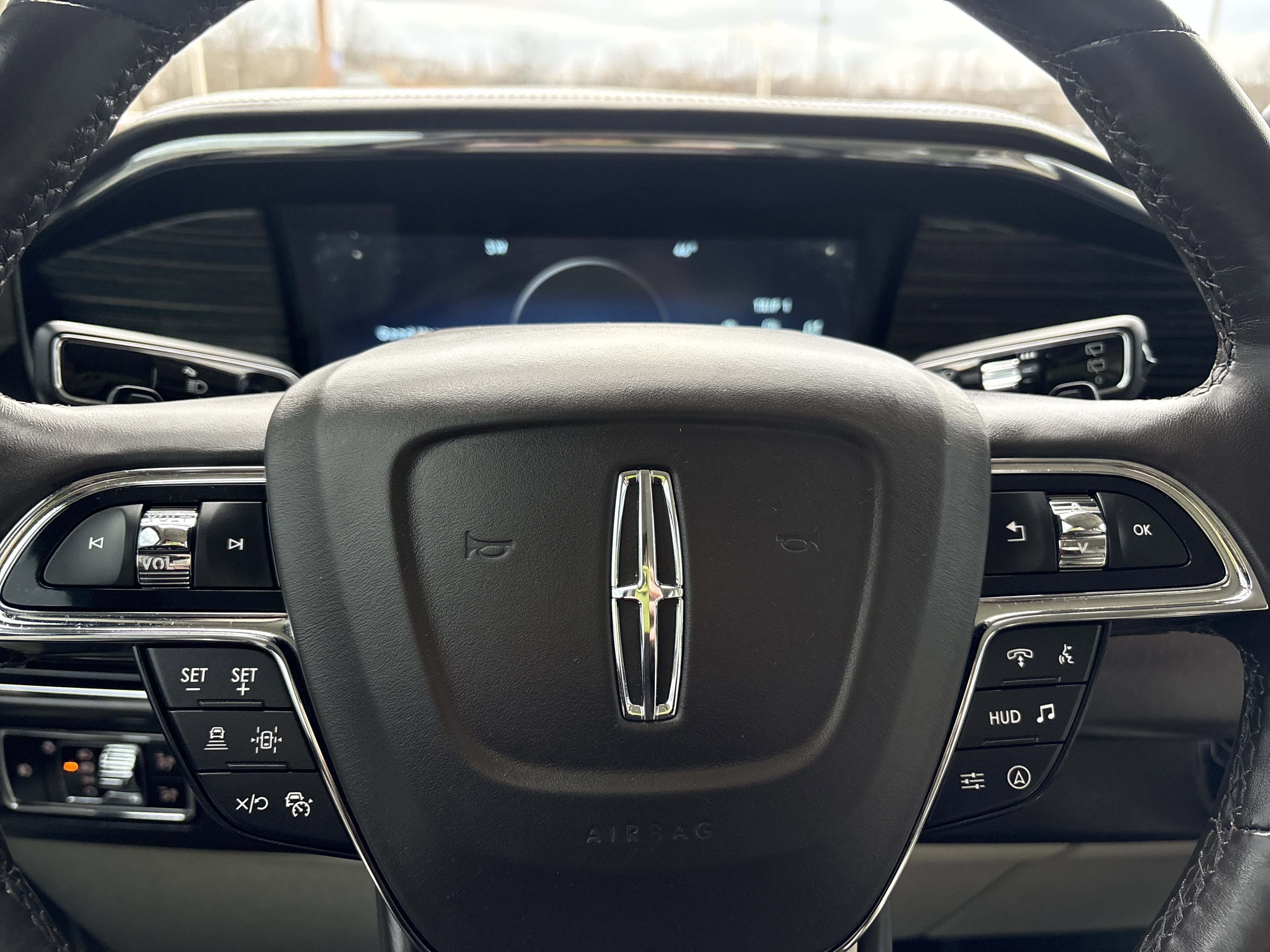 Used 2023 Lincoln Navigator L Black Label image 13