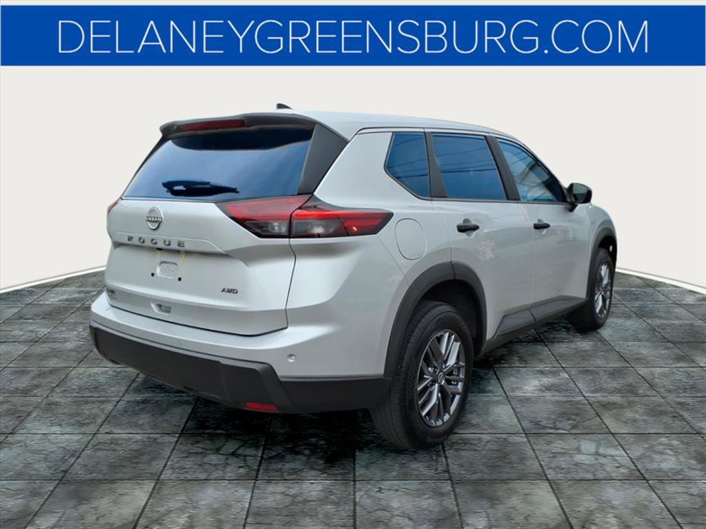 Certified 2025 Nissan Rogue S image 3