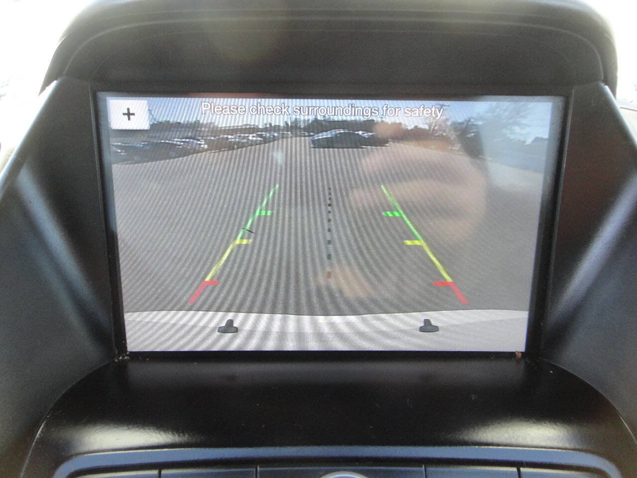 Used 2019 Ford Escape SE AWD/4WD image 9