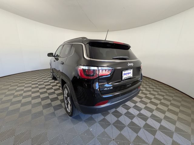 Used 2019 Jeep Compass Limited w/ Safety & Security Group AWD/4WD image 11