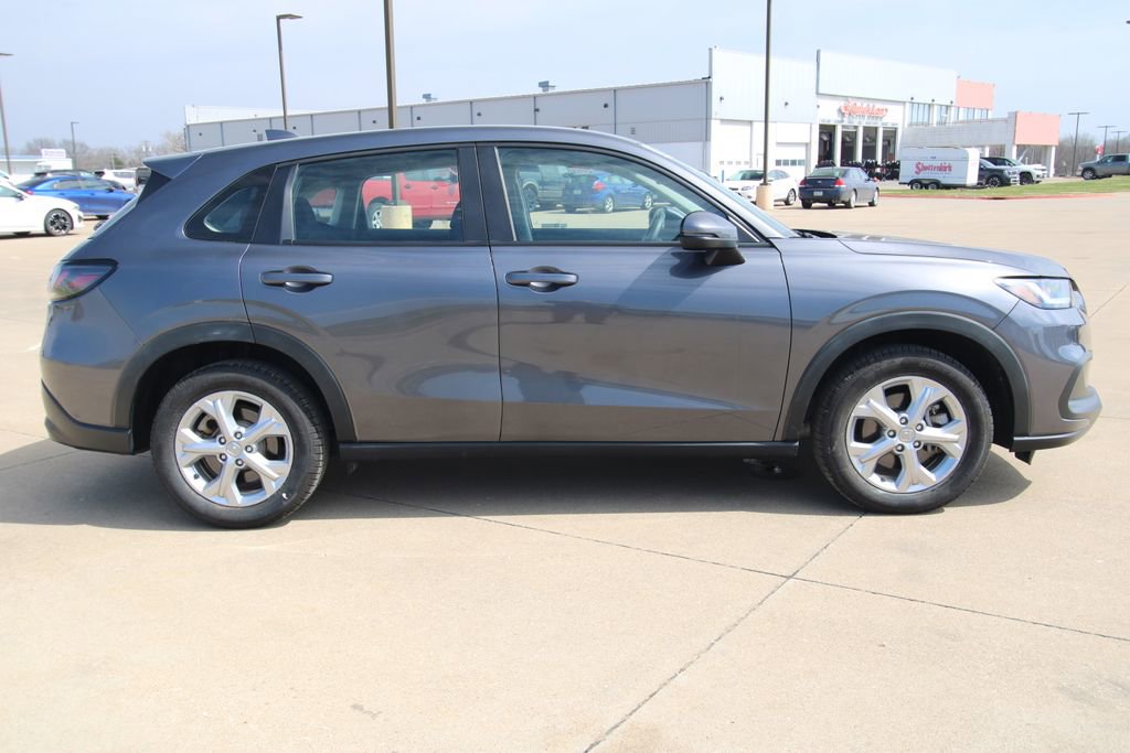 Used 2023 Honda HR-V LX image 4