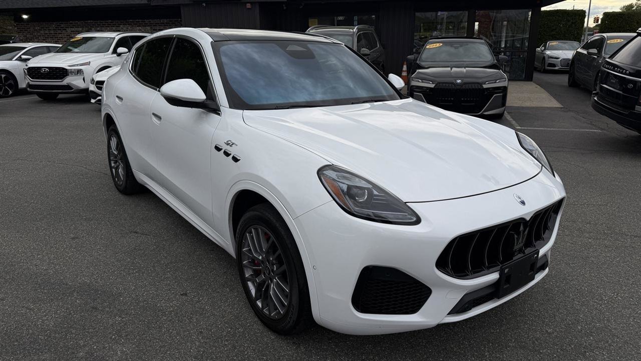 Used 2023 Maserati Grecale GT AWD/4WD image 18