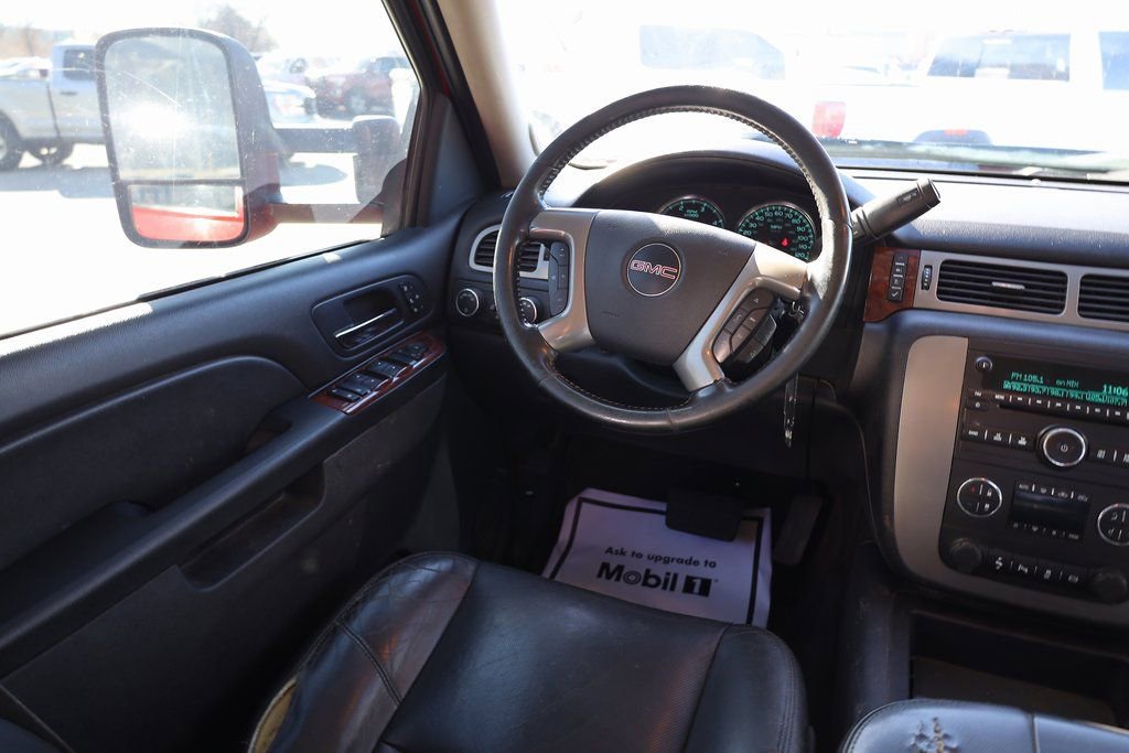 Used 2014 GMC Sierra 3500 SLT w/ SLT Convenience Package image 20