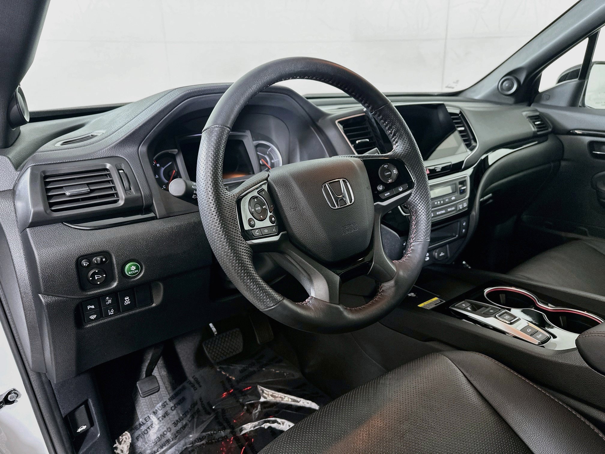 Used 2024 Honda Passport Black Edition image 9