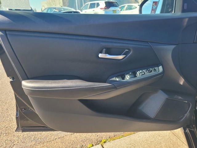 Certified 2024 Nissan Sentra SV image 18