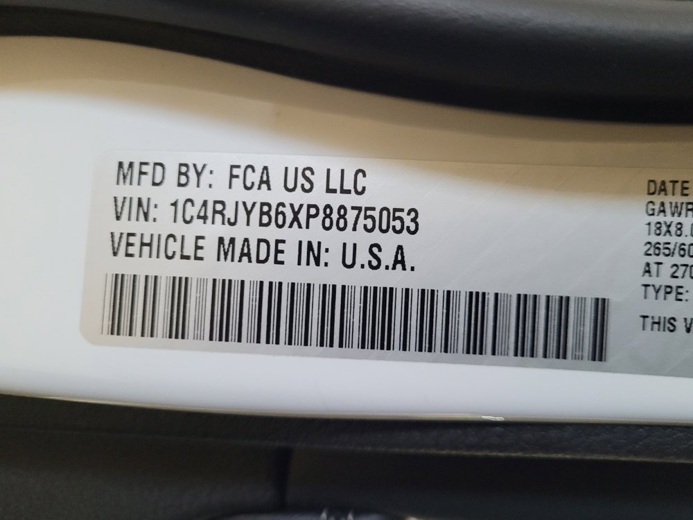 Used 2023 Jeep Grand Cherokee 4WD 4xe image 33