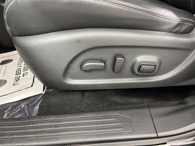 Used 2023 Nissan Murano SV w/ SV Midnight Edition Package FWD image 35
