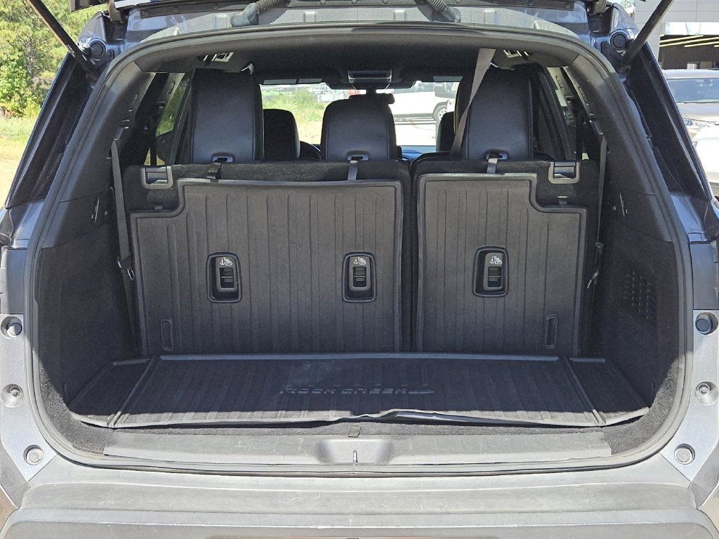Used 2023 Nissan Pathfinder Rock Creek AWD/4WD image 39