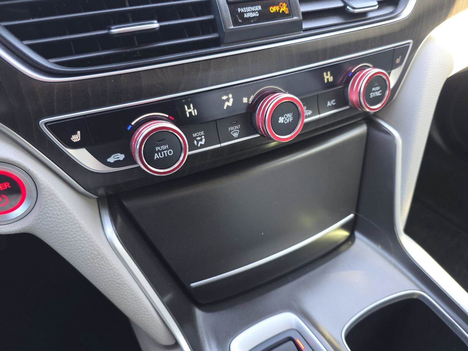 Used 2018 Honda Accord EX image 18