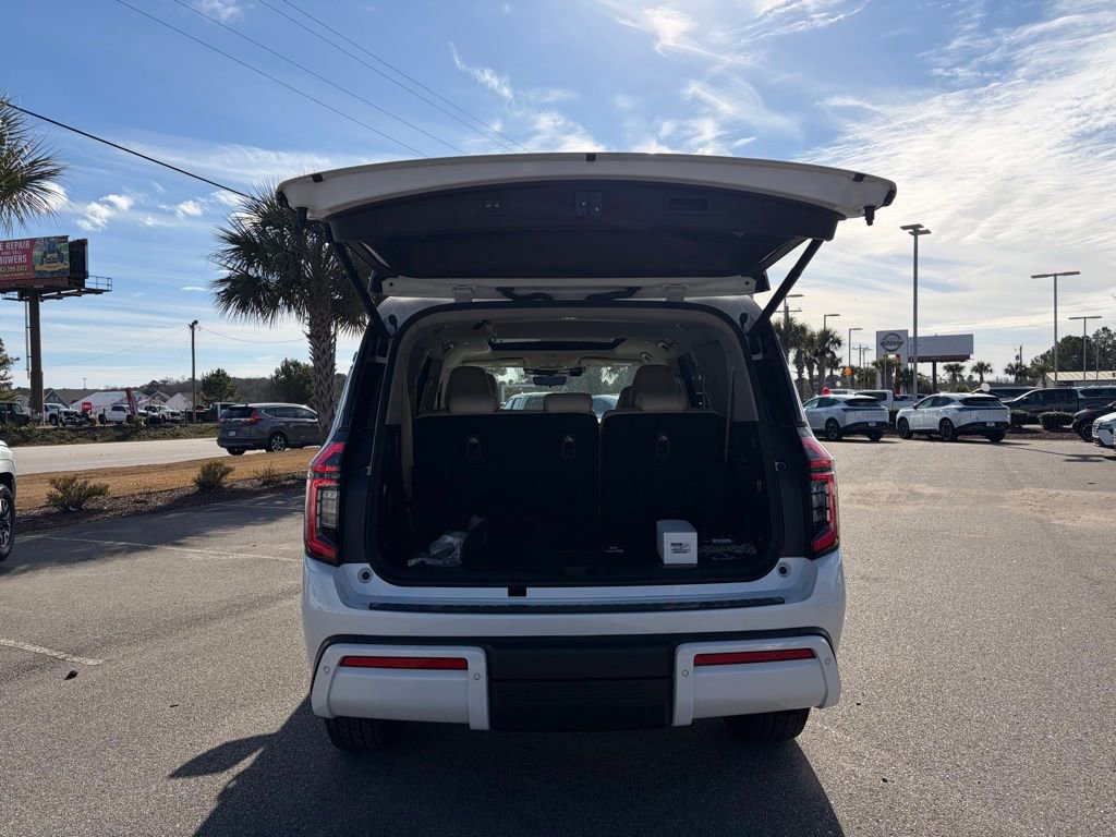 New 2026 Nissan Armada Platinum image 6