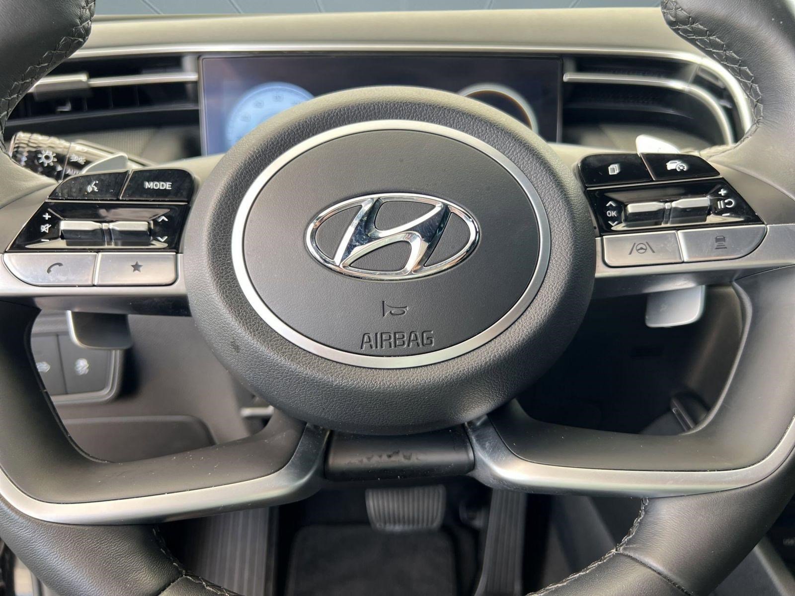 Used 2024 Hyundai Santa Cruz Limited AWD/4WD image 18