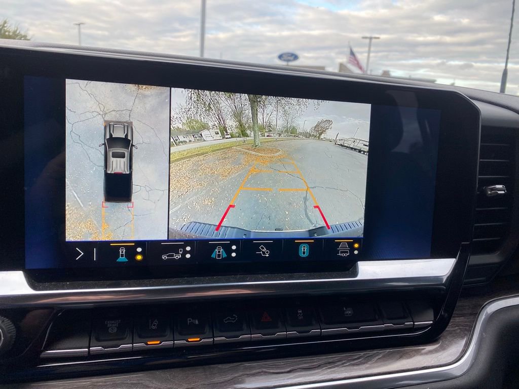 Used 2025 Chevrolet Silverado 2500 LTZ w/ LTZ Premium Package image 22