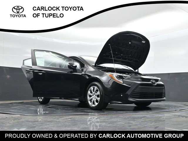 Used 2024 Toyota Corolla LE FWD image 45