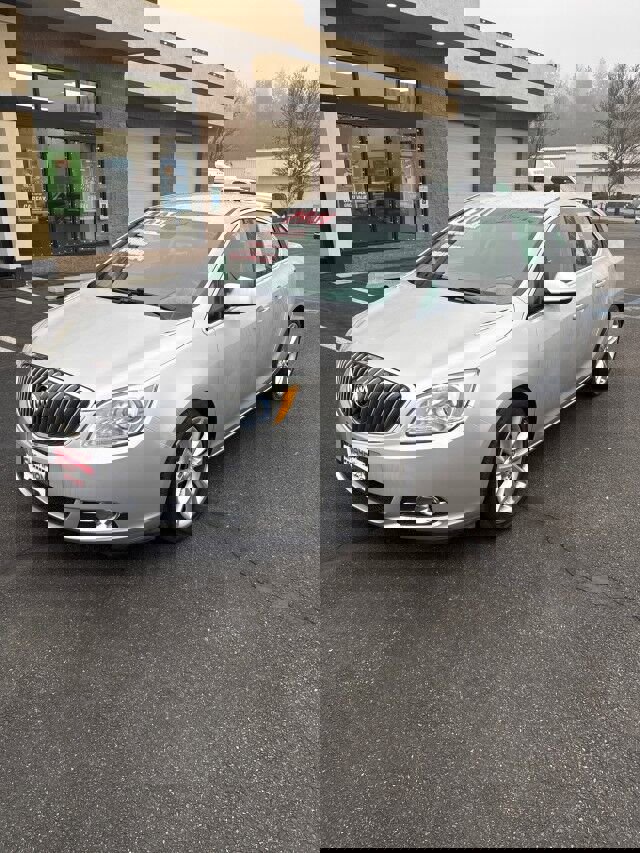 Used 2012 Buick Verano Leather image 1
