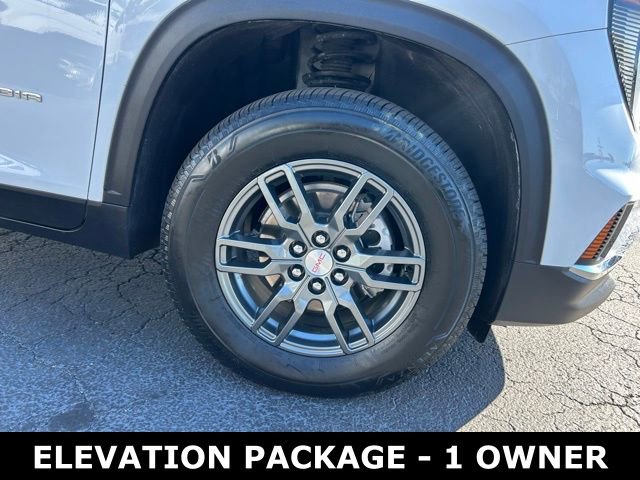 Used 2025 GMC Acadia Elevation image 7