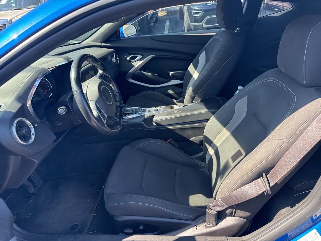 Used 2017 Chevrolet Camaro LT w/ RS Package image 5