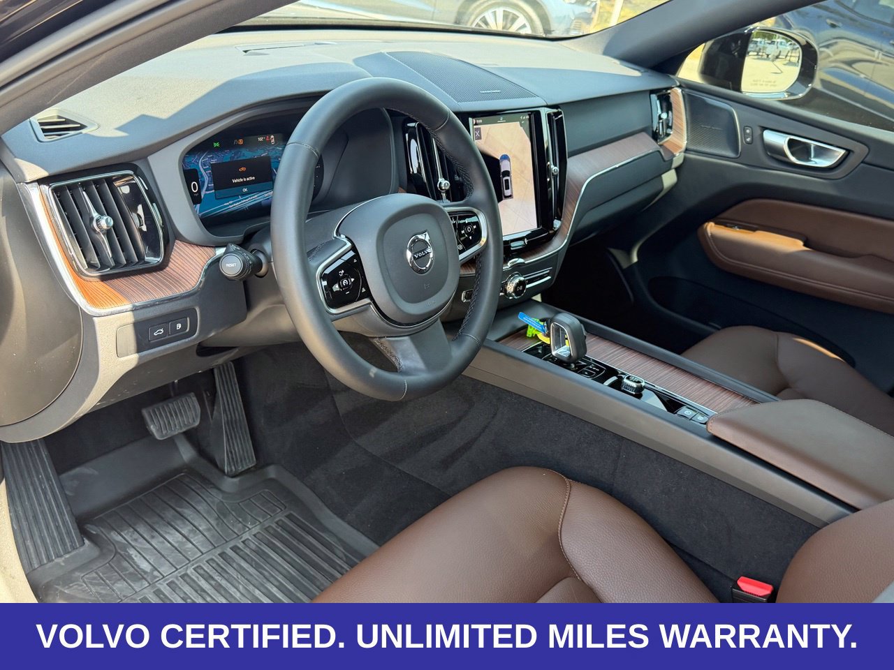 Certified 2024 Volvo XC60 T8 Plus w/ Protection Package Premier AWD/4WD image 16