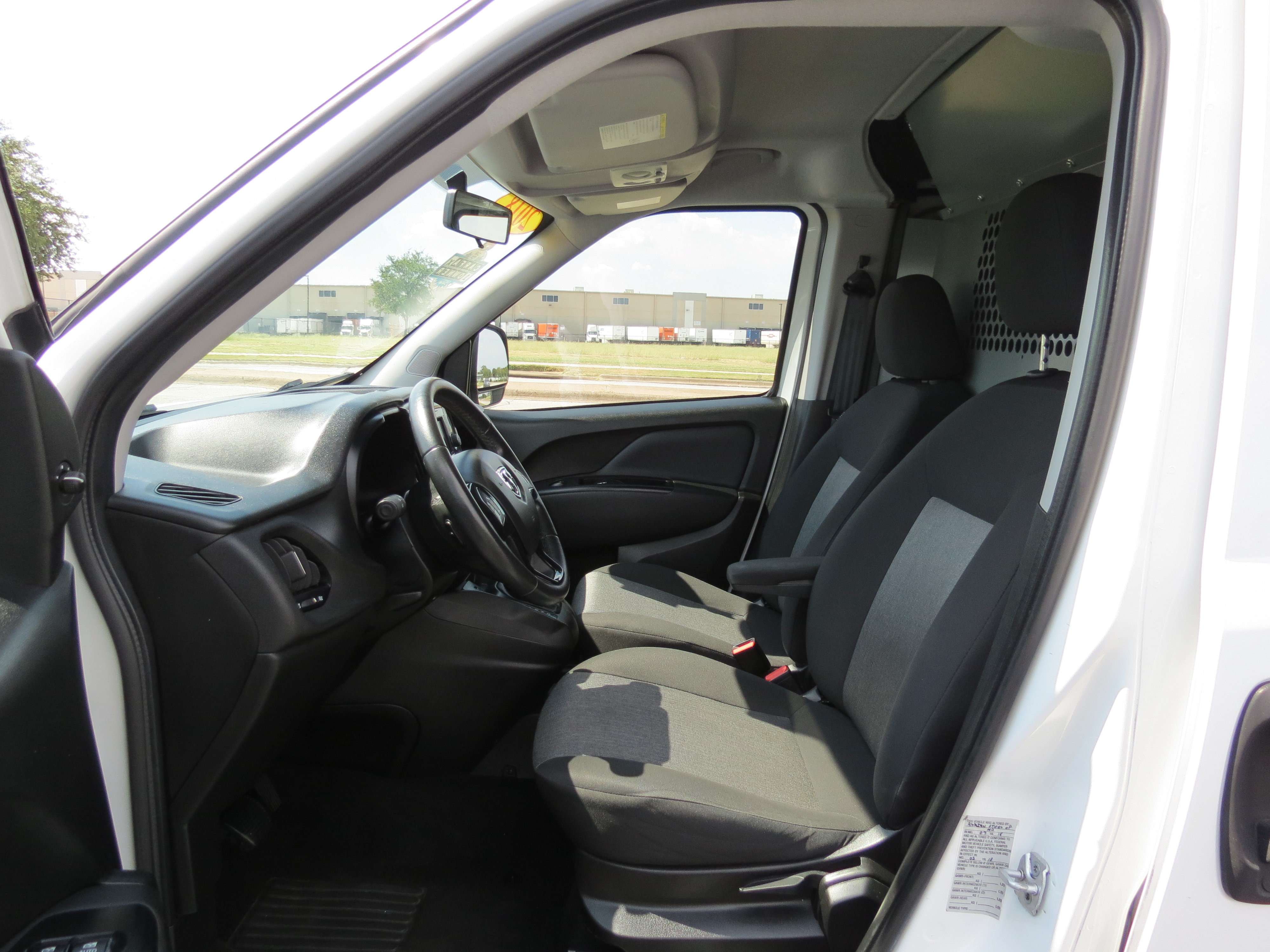 Used 2018 RAM ProMaster City Tradesman SLT FWD image 30
