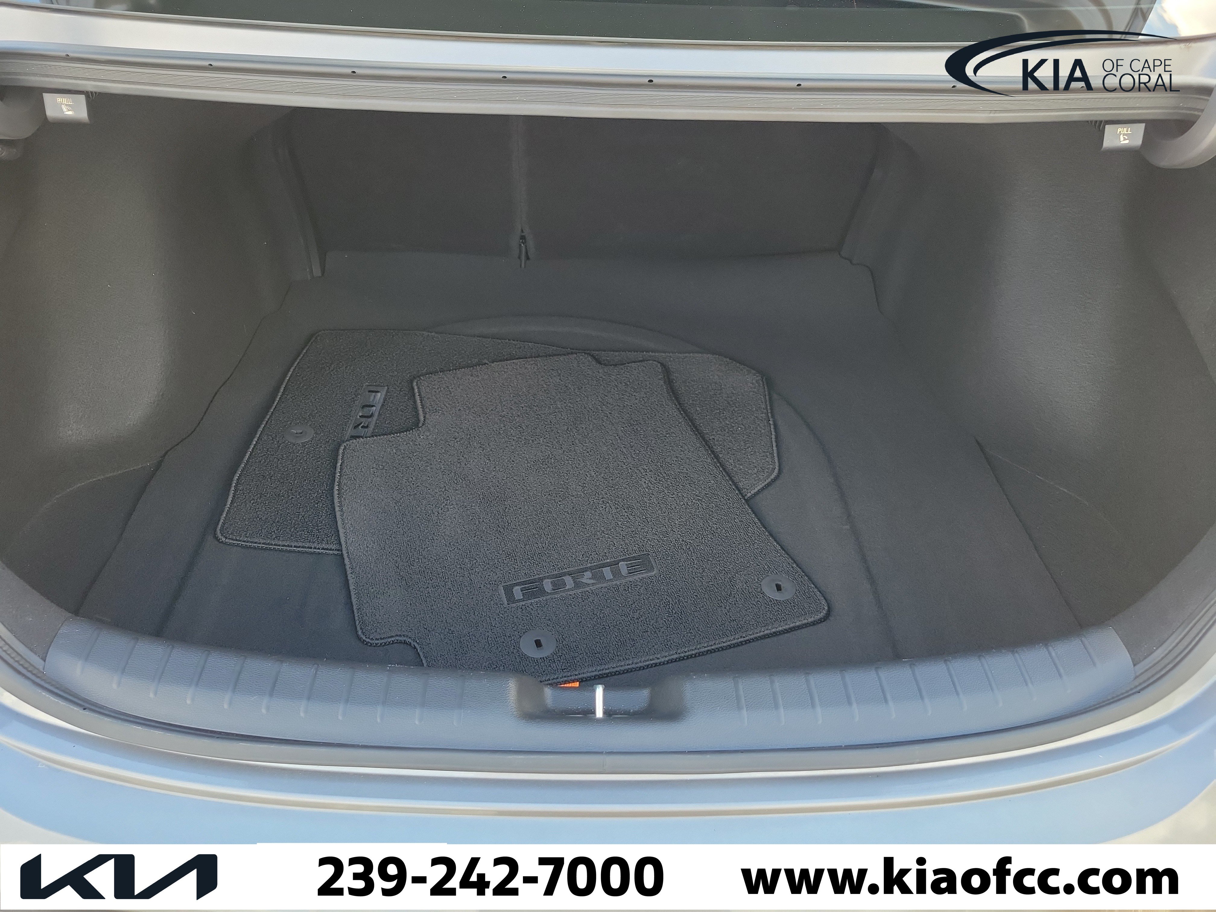Certified 2024 Kia Forte LXS FWD image 10