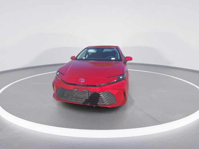 Used 2025 Toyota Camry LE FWD image 3
