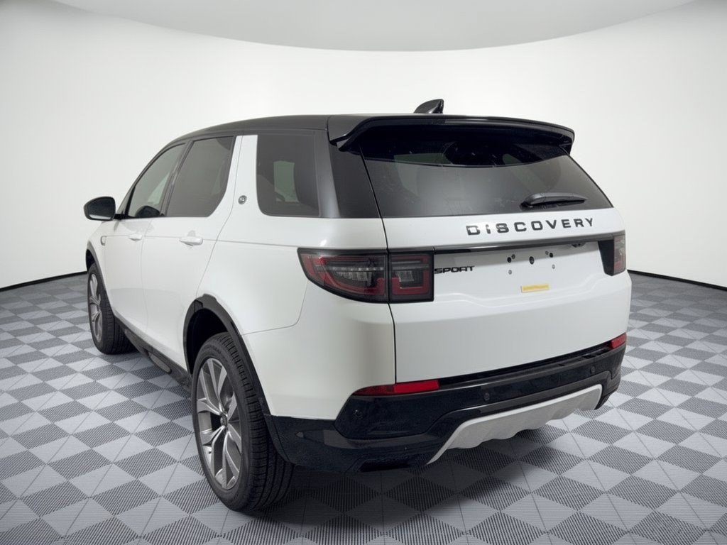 New 2026 Land Rover Discovery Sport Landmark AWD/4WD image 3
